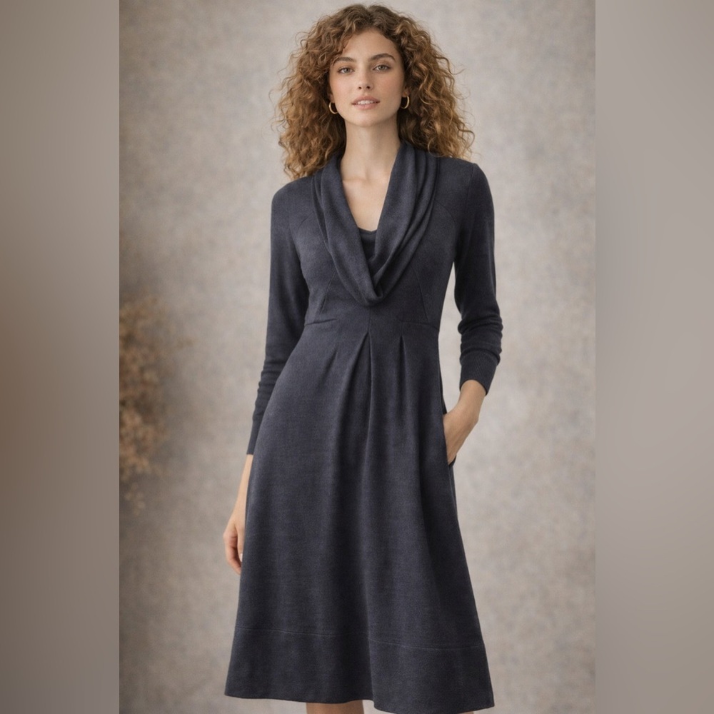 Diane von Furstenberg Wool Knit Dress Size 2 Charcoal Navy Draped Neck